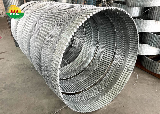 1.1m Hot Selling Hot Dipped Galvanized Steel Egoza Coil  Bto-18 Roll Concertina Razor Barbed Wire