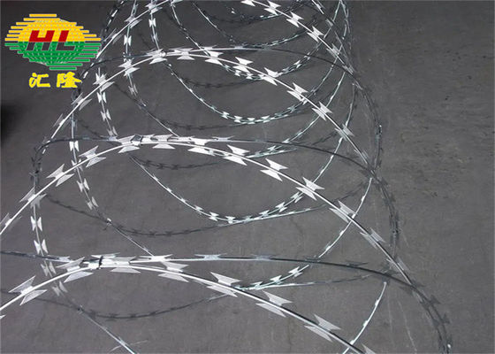 سیم خاردار کنسرتینا با پوشش روی 240 گرم به قطر 2.5 میلی متر