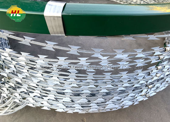 فولاد ضد زنگ Concertina Razor Wire سیم خاردار فولاد گالوانیزه 300M برای باغ خانگی